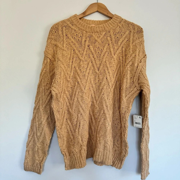 Free People Isla Cable knit Sweater in camel  Size: Small New With Tags - Picture 2 of 7